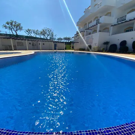 Apartamento Estrela Do Mar Com Piscina *