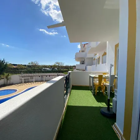 Apartamento Estrela Do Mar Com Piscina Apartment